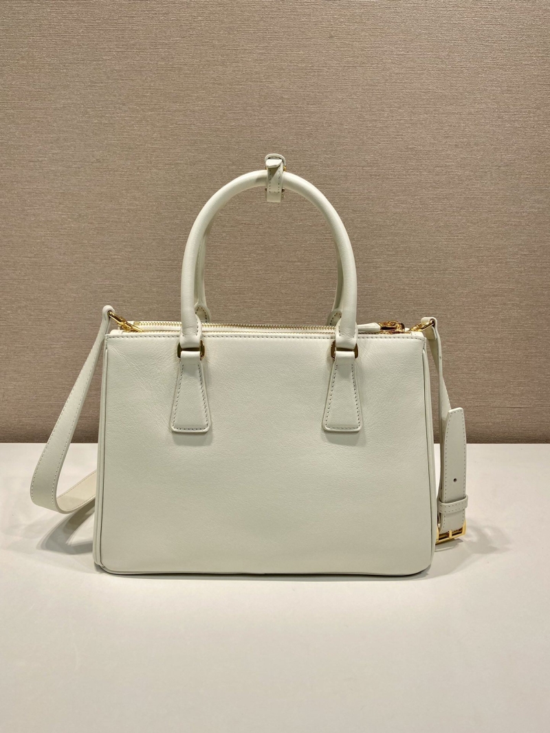 Pra*a top handle bags